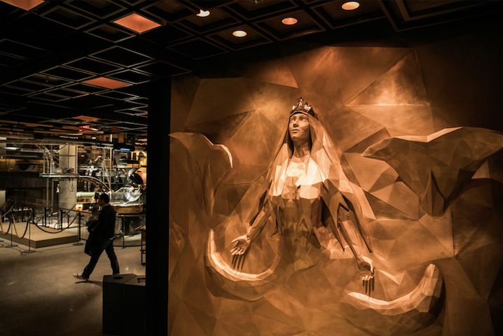 全球最美星巴克,花店、水族馆、百樱共赏-43