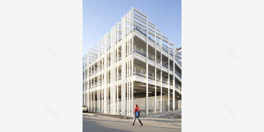 Parking silo au cœur d'un grand ensemble - CoCo architectureCoCo architecture-10