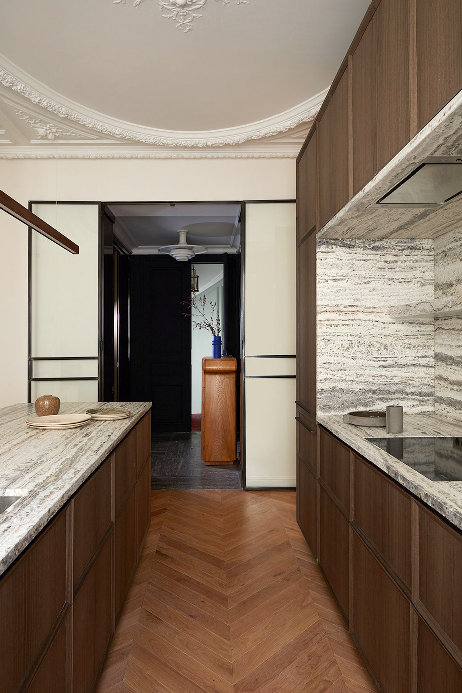 巴黎博物馆旁优雅公寓的混搭设计-9