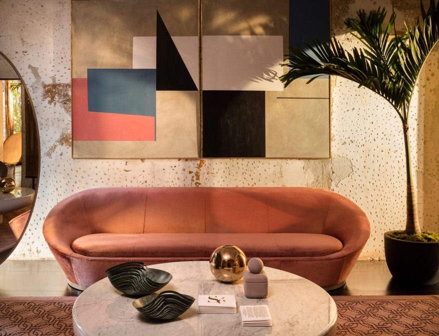 Sé pairs rich tones with golden details for apartment at Rossana Orlandi's Milan showroom-19