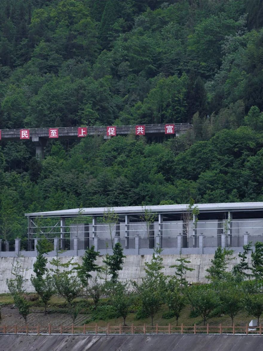 孙昊德新作|四川“绵茂公路”纪念展览馆-8