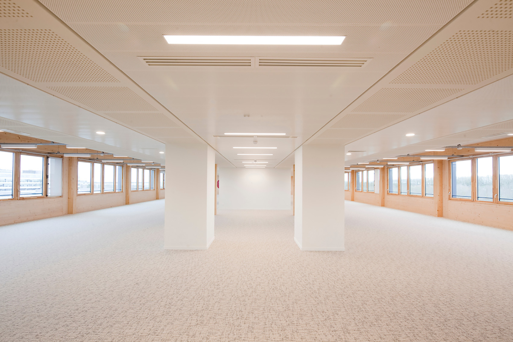 法国雷诺科技中心 · 环保木质建筑的典范丨ArtBuild-36