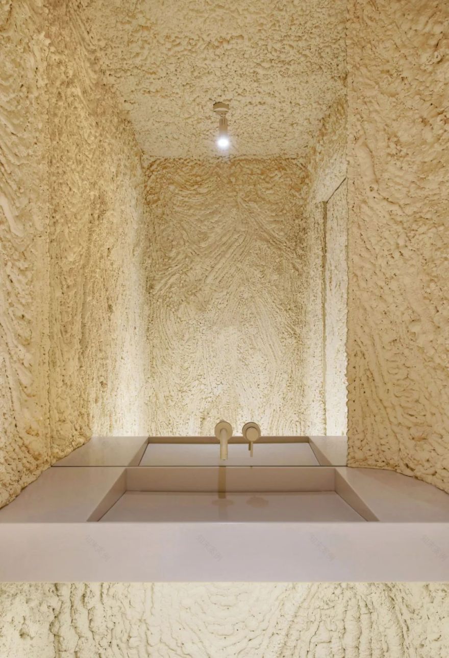 俄罗斯 Krujok 咖啡店设计丨Eduard Eremchuk,Katy Pititskaya-13