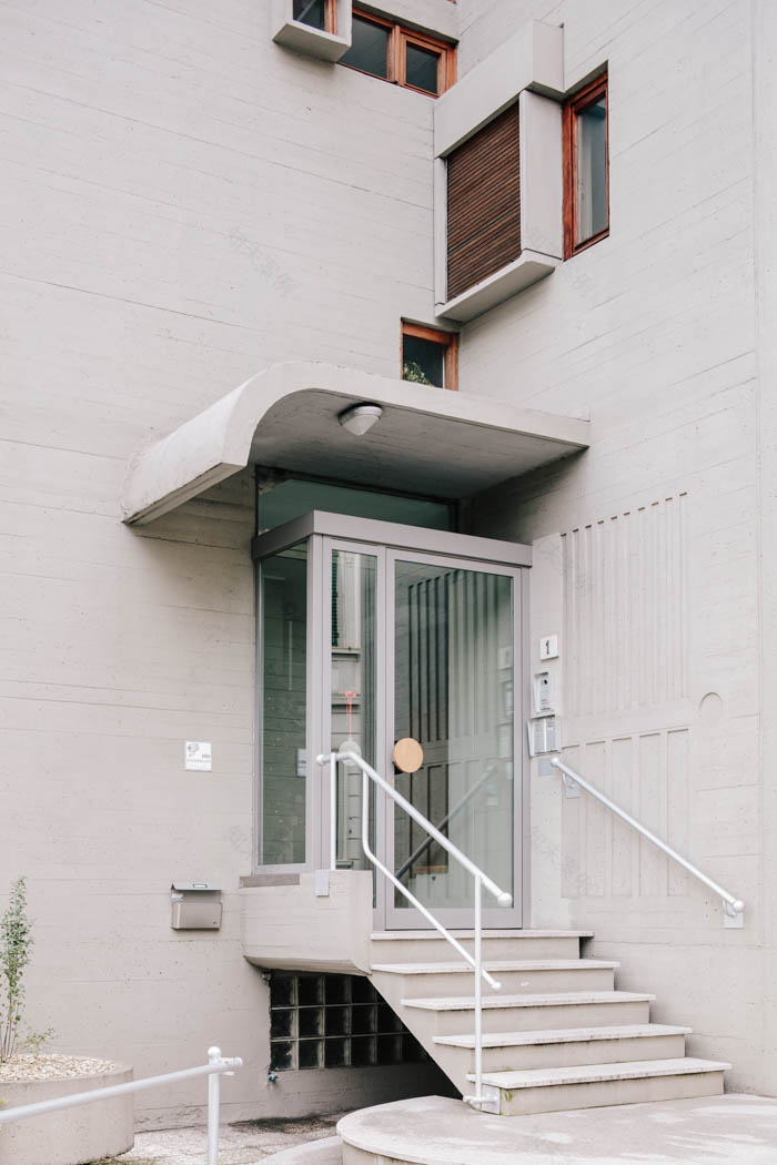 维亚皮阿金蒂纳大楼丨意大利佛罗伦萨丨Leonardo Savioli-20