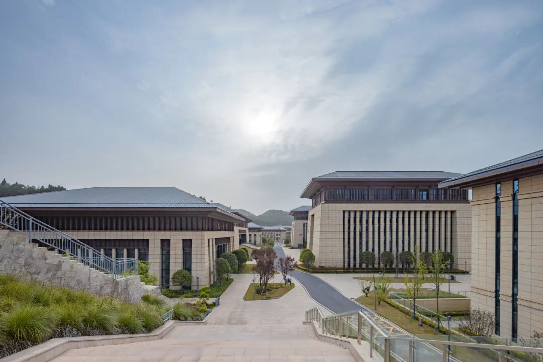 德阳市委党校整体迁建工程丨中国德阳丨四川省建筑设计研究院有限公司SADI设计一院-11