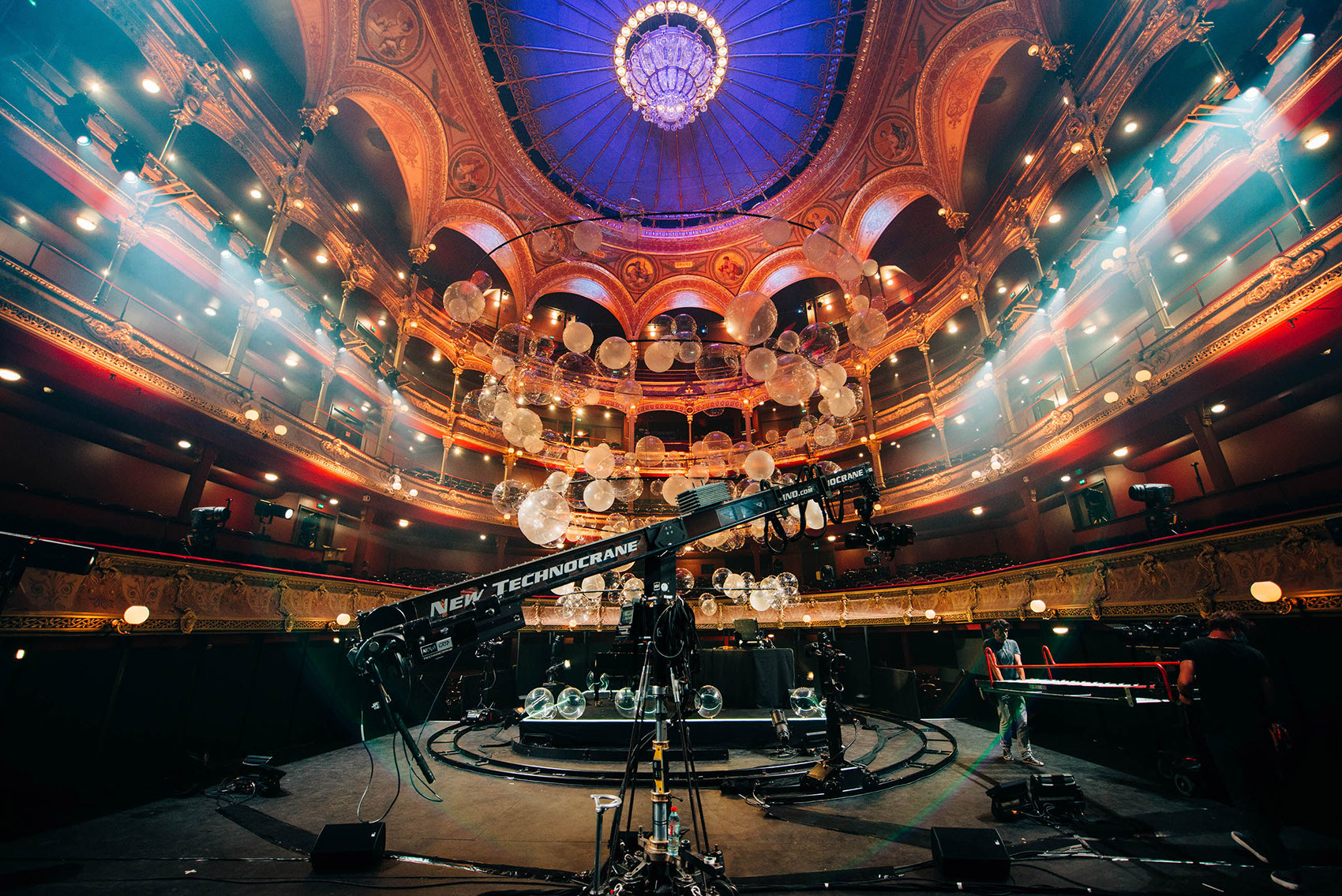 法国Variations剧院装置-25