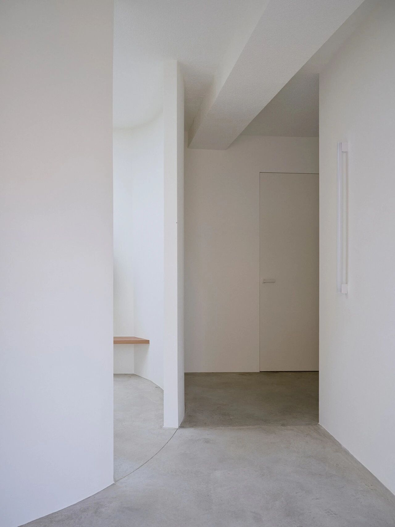 Balzar Arquitectos 195㎡纯白几何住宅丨西班牙巴伦西亚-30