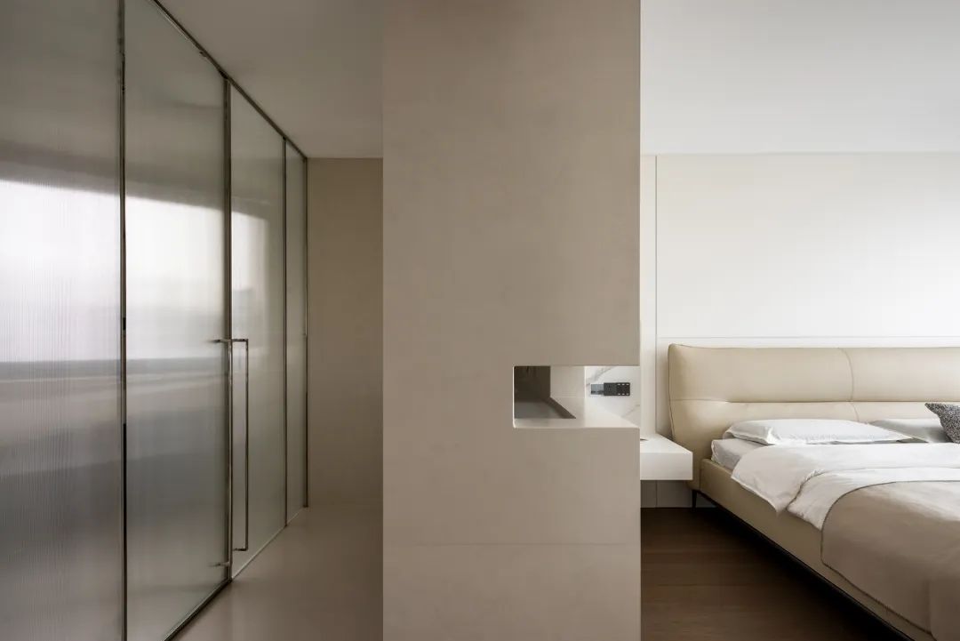 140㎡精选案例|越是简单的配色越耐人寻味-23