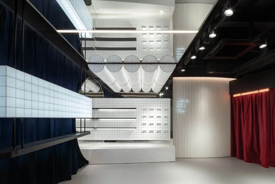 笑果脱口秀剧场丨中国上海丨Atelier Offline-9