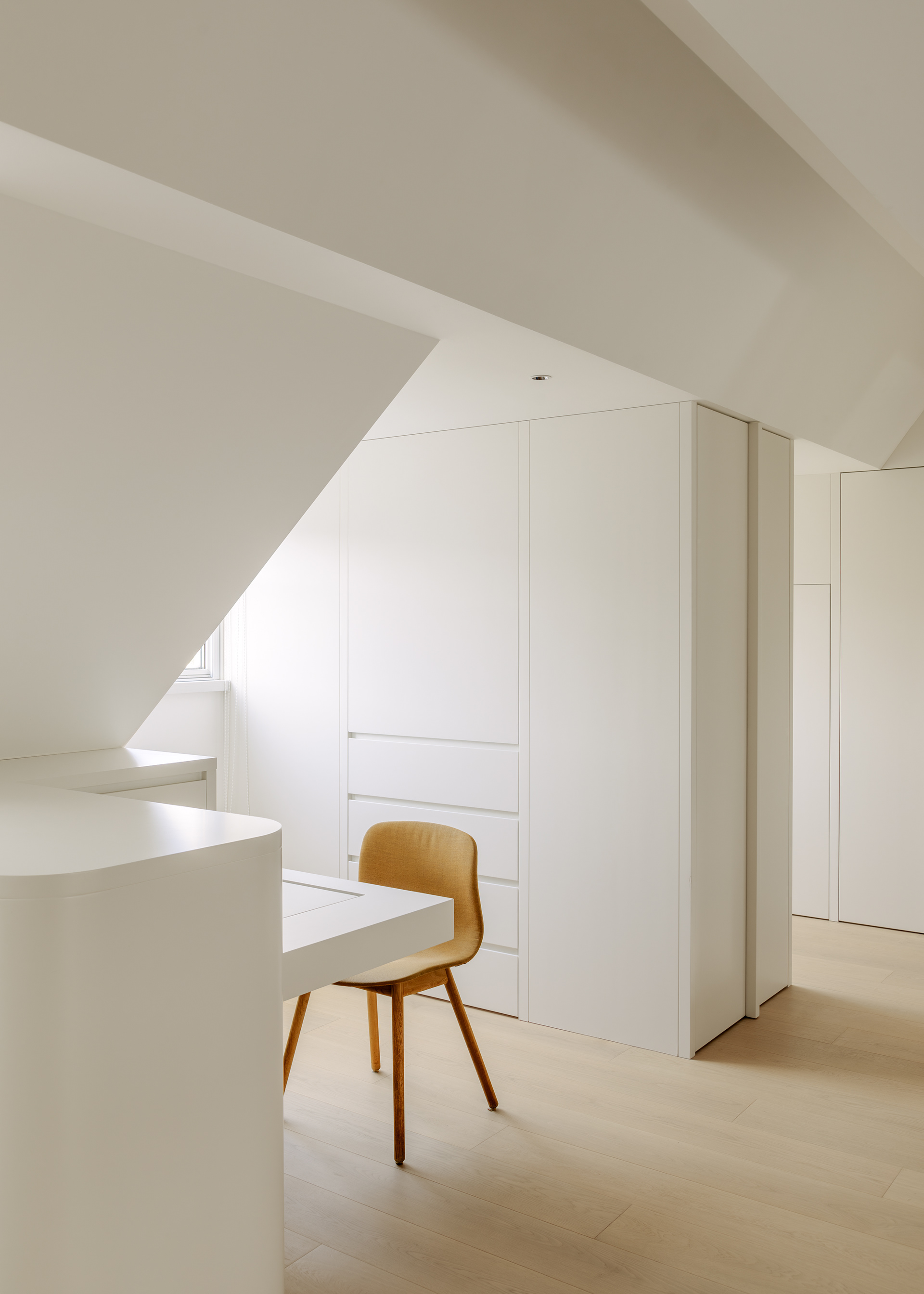 qisi design | Mansard Penthouse-16