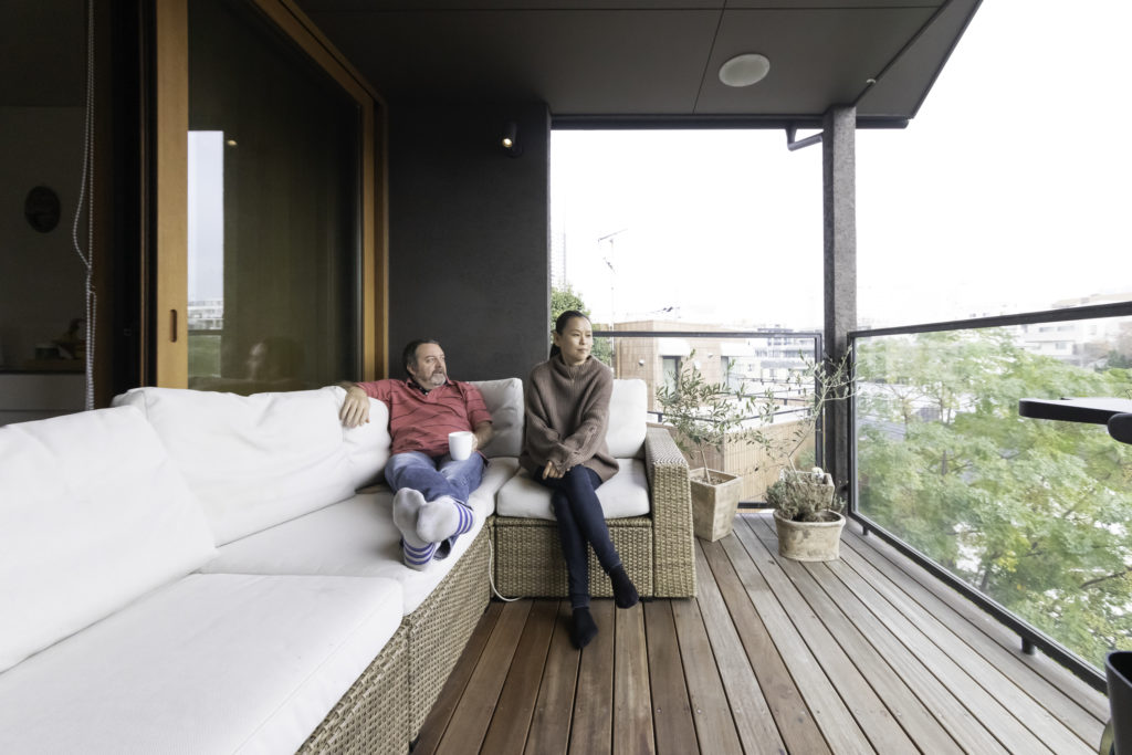 築40年の木造住宅をフルリノベ都心のアウトドアリビングで景色＆バーベキューを堪能する | Renovation | 100%LiFE-8