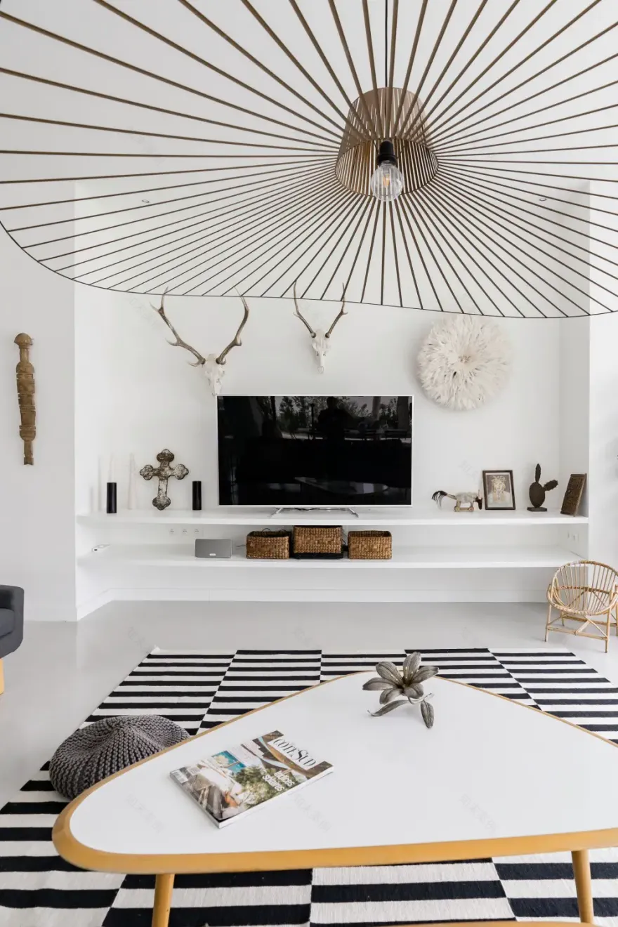 法式别墅设计,完美融合自然景观-5