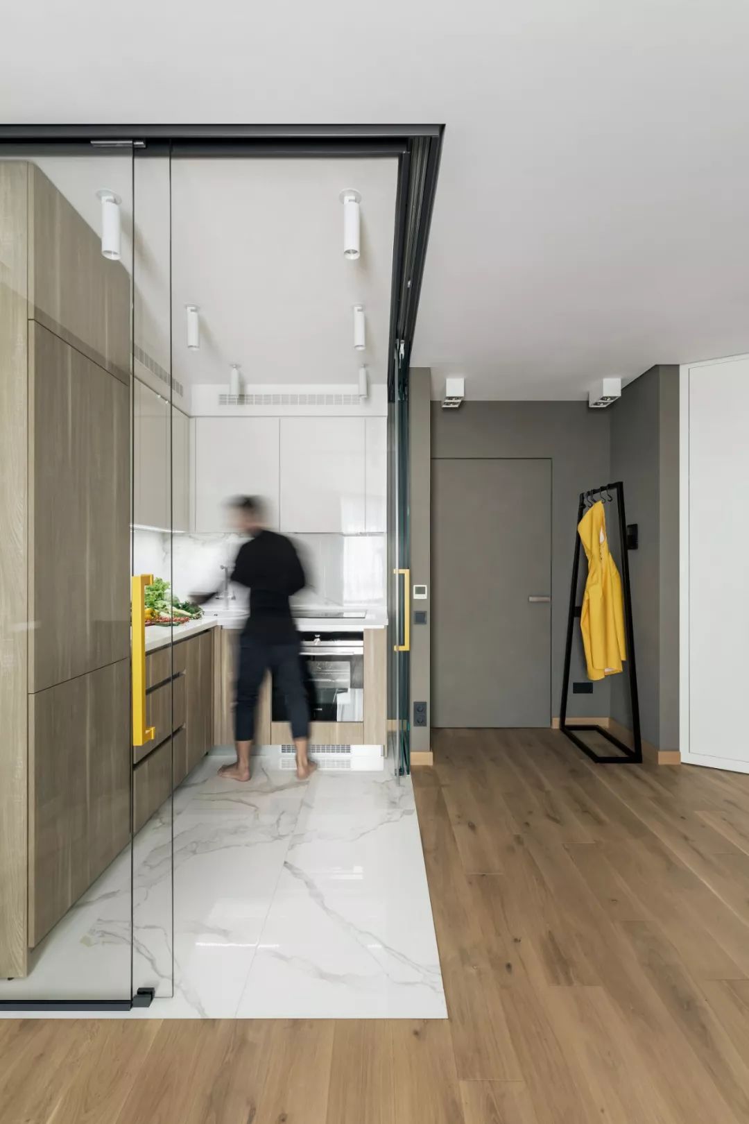 乌克兰基辅 110 平米简约公寓，打造温馨生活空间-37