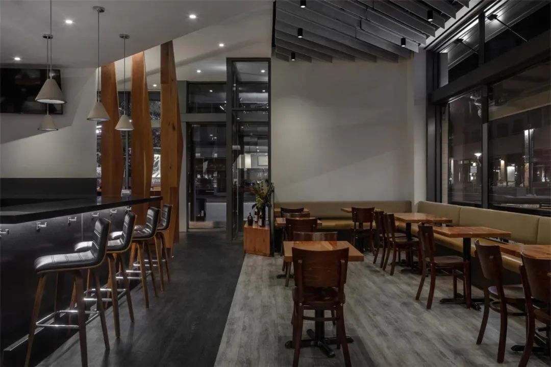 Hapa Sushi 餐厅丨美国丹佛丨Roth Sheppard Architects-24