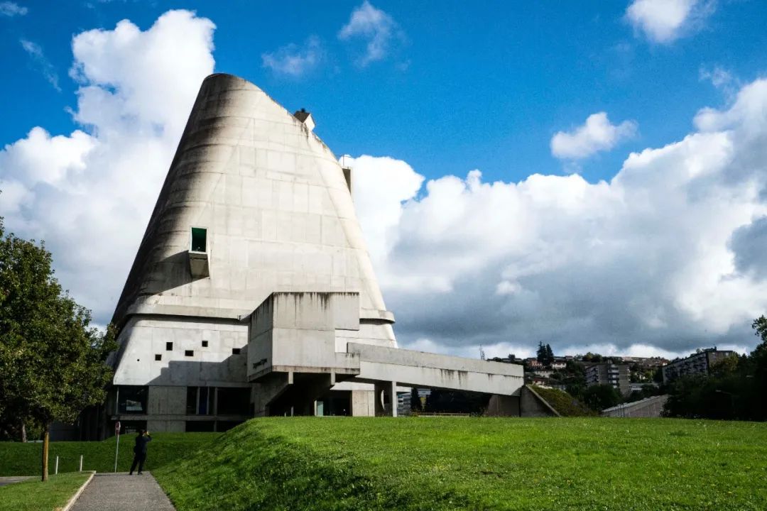 最后的勒·柯布西耶 / 圣皮埃尔星空教堂-119