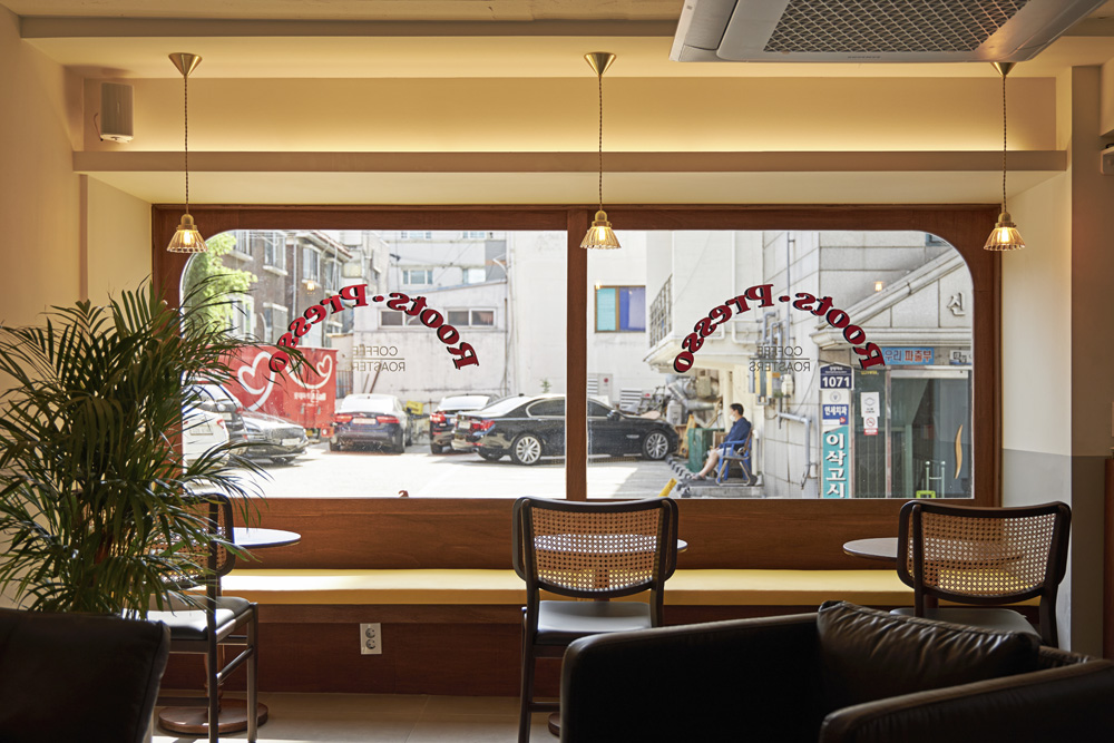 白色&木质，36 平米小空间的极致改造-13