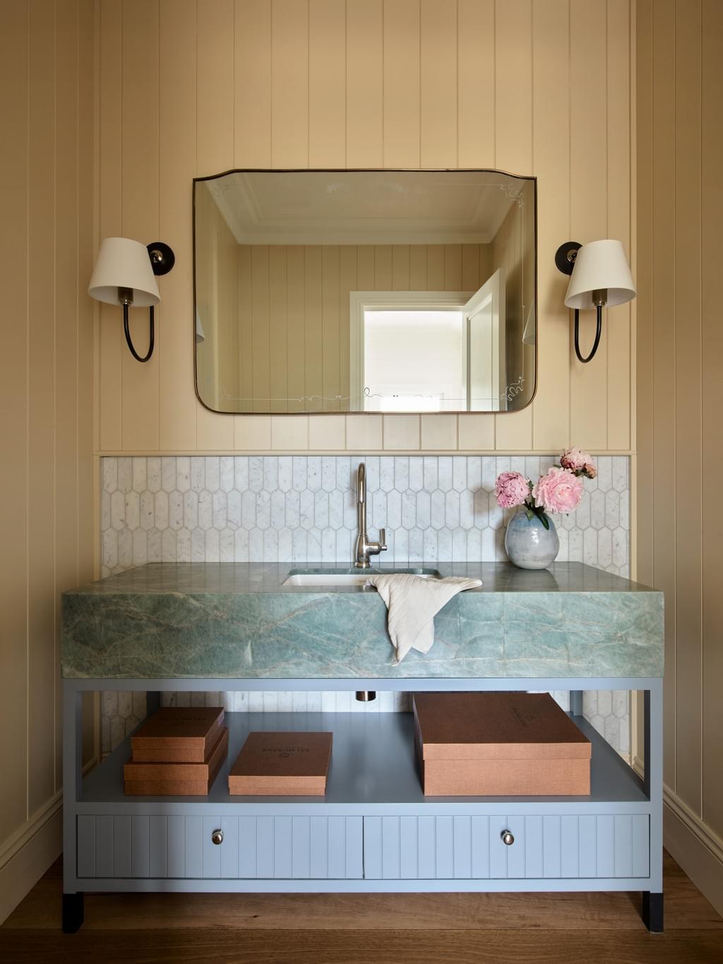 湖景别墅（注：House一般指独立式住宅，别墅较为贴合，若具体情境中更强调普通房屋，也可译为湖景房屋 ，但按照常规理解这里用湖景别墅更合适） 丨Arent&Pyke-14