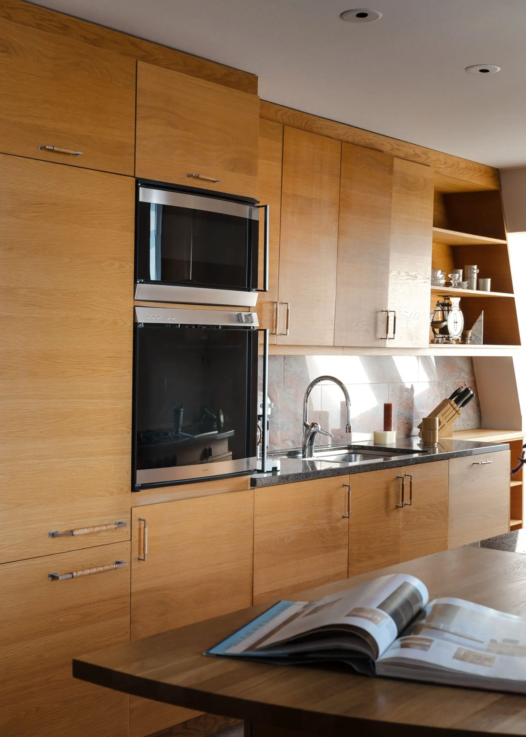 梦幻之居 | 瑞典斯德哥尔摩艺术装饰风格复式公寓-11