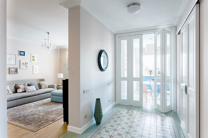 莫斯科彩色家庭公寓设计-10