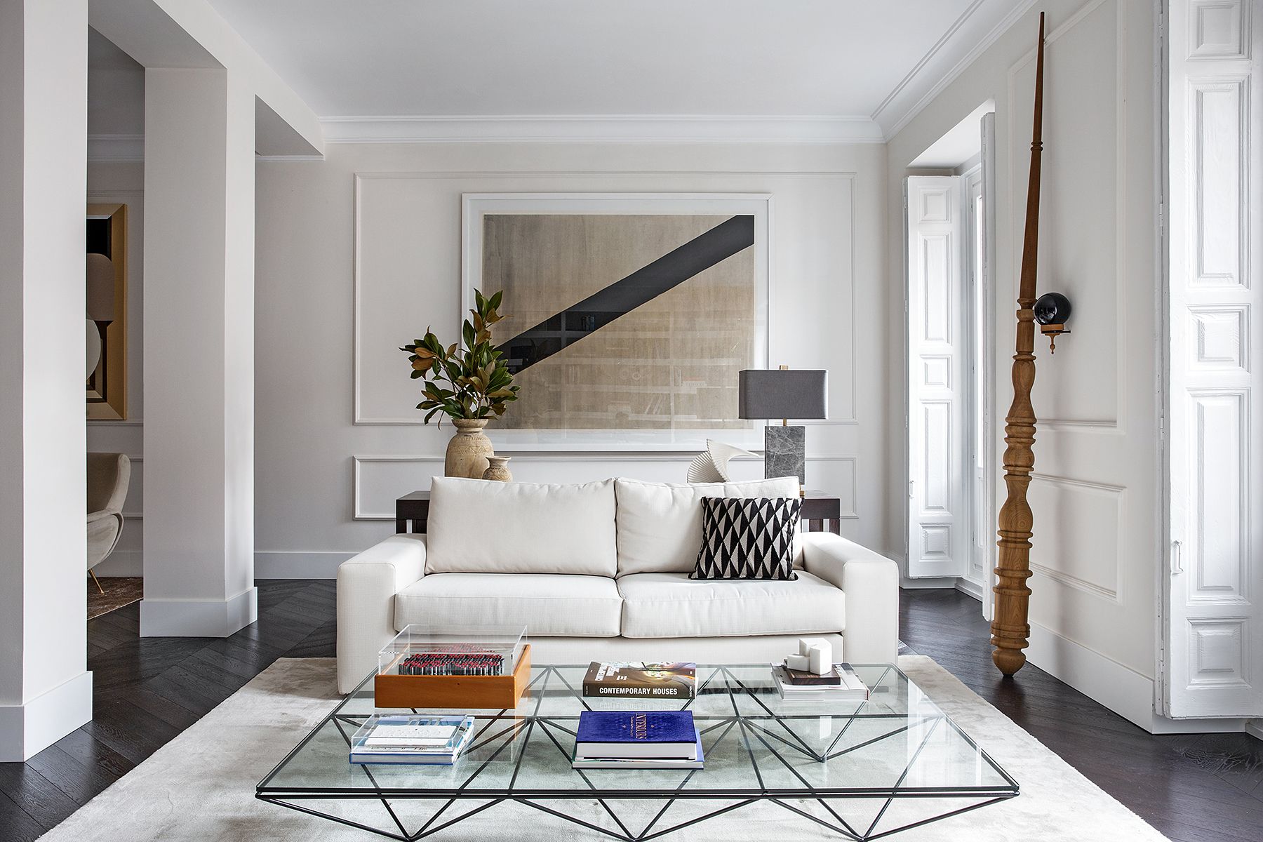 白色浪漫 | 马德里市中心优雅公寓的惊艳改造-18