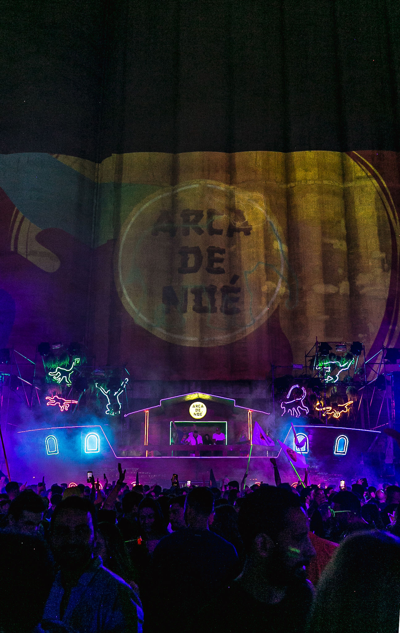 CENOGRAFIA | ARCA ÉDEN (RJ) 2023-4