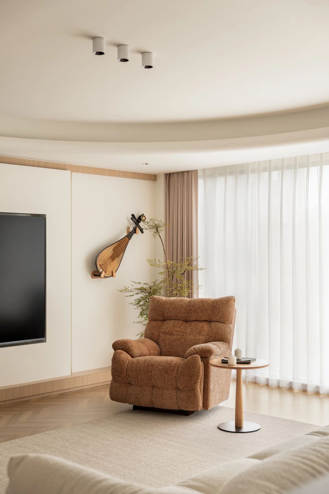 SA实景  一个会“生长”的家，用原木与暖白书写亲子陪伴的诗_20250929-11