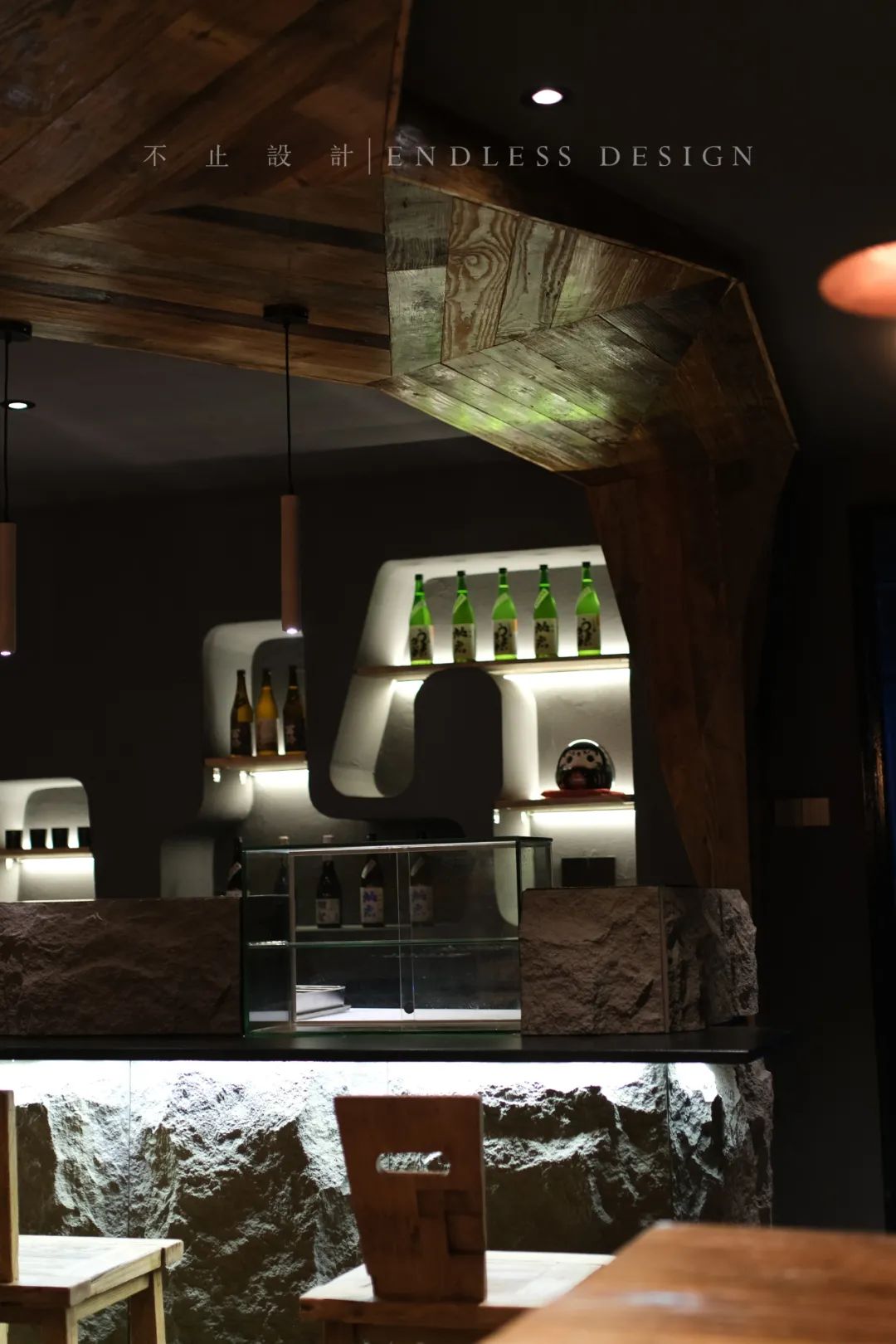 万吉水产 · 工业风日料店的创意设计丨中国苏州丨不止设计-19