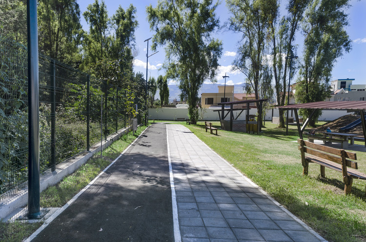 厄瓜多尔 6 月 6 日公园 | 社区参与的环境改造项目-14