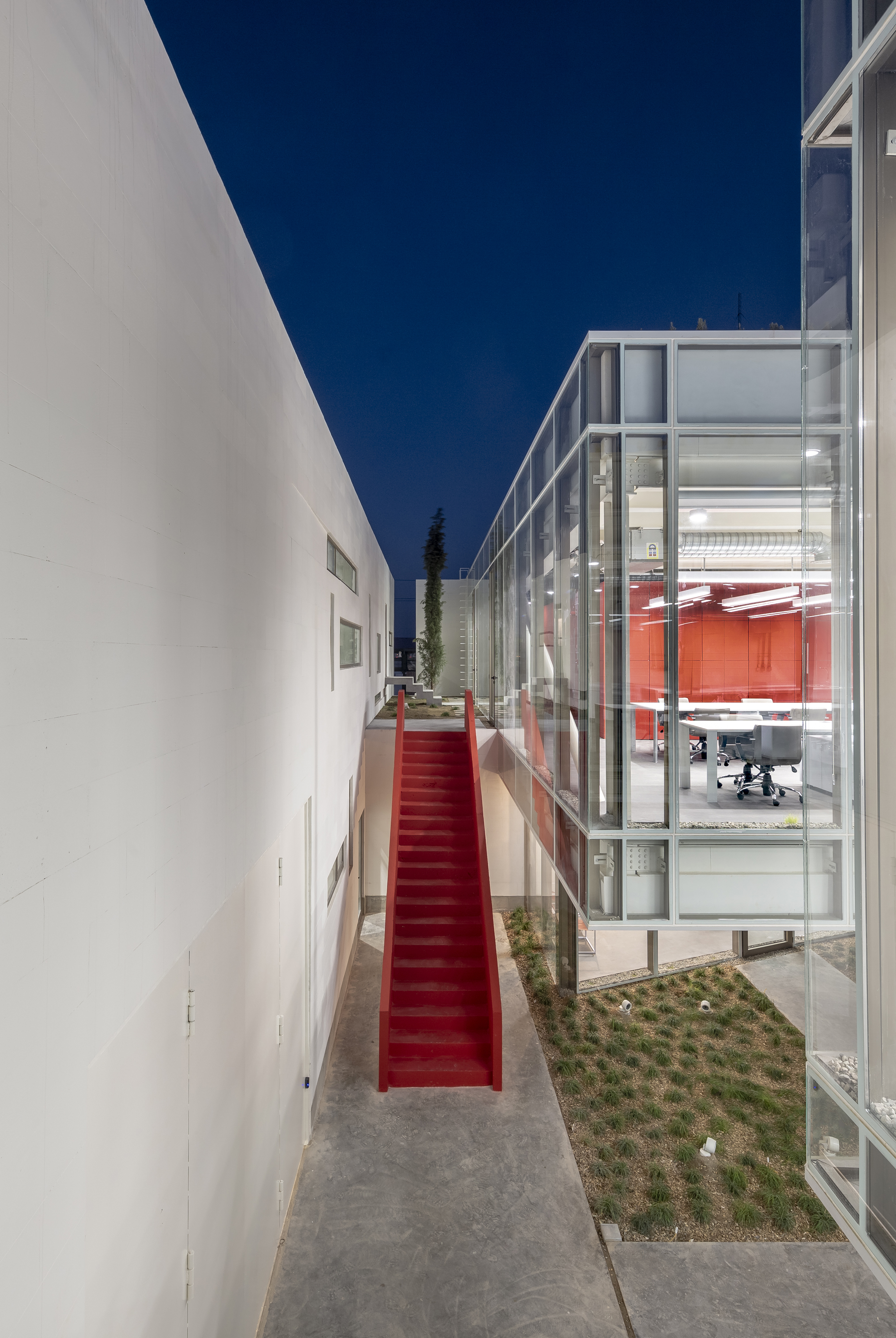 伊朗 Shamim 聚合物工厂丨Davood Boroojeni Office-86