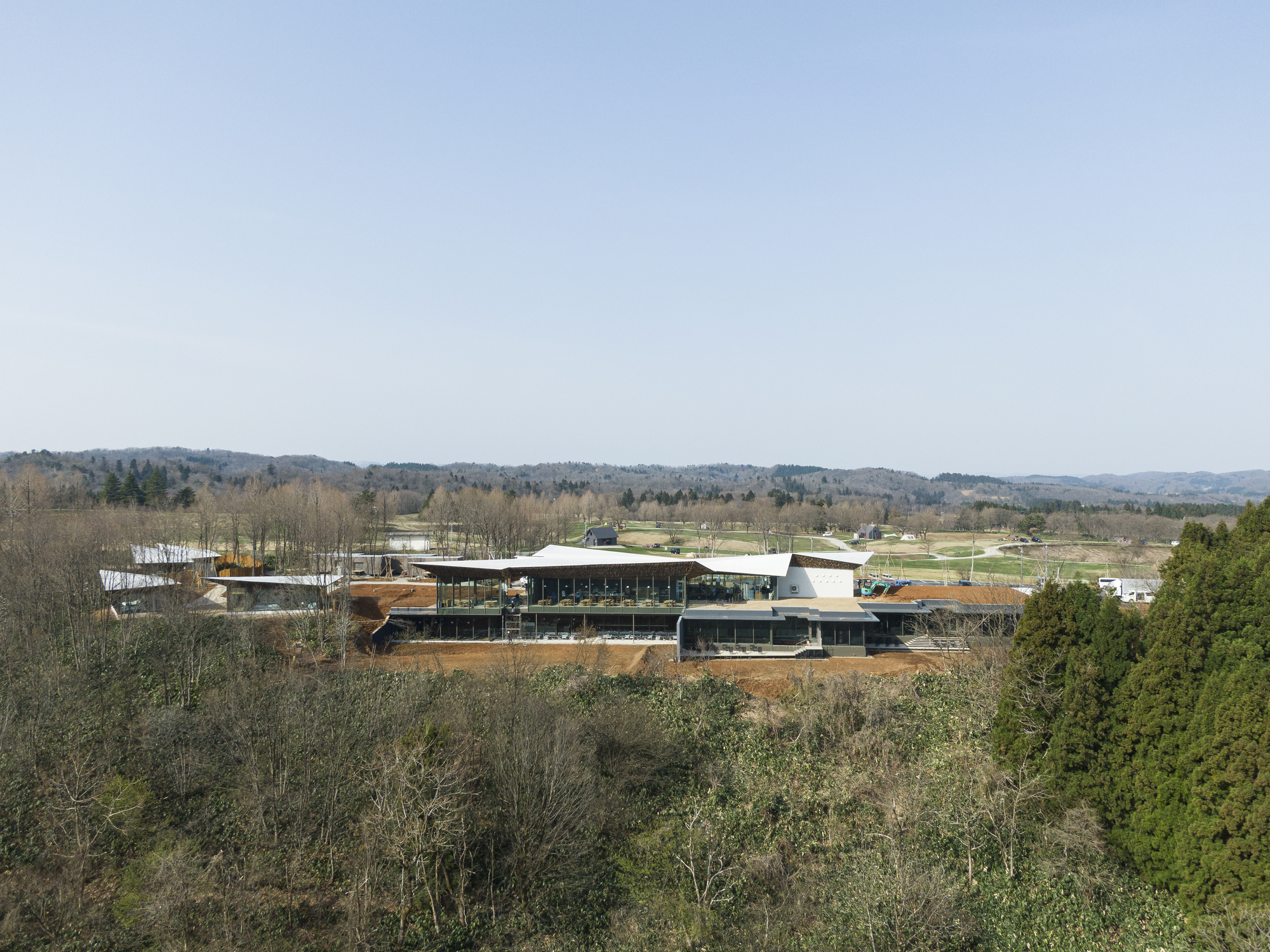 Snowpeak Field Suite 水疗中心总部丨日本丨Kengo Kuma & Associates-13