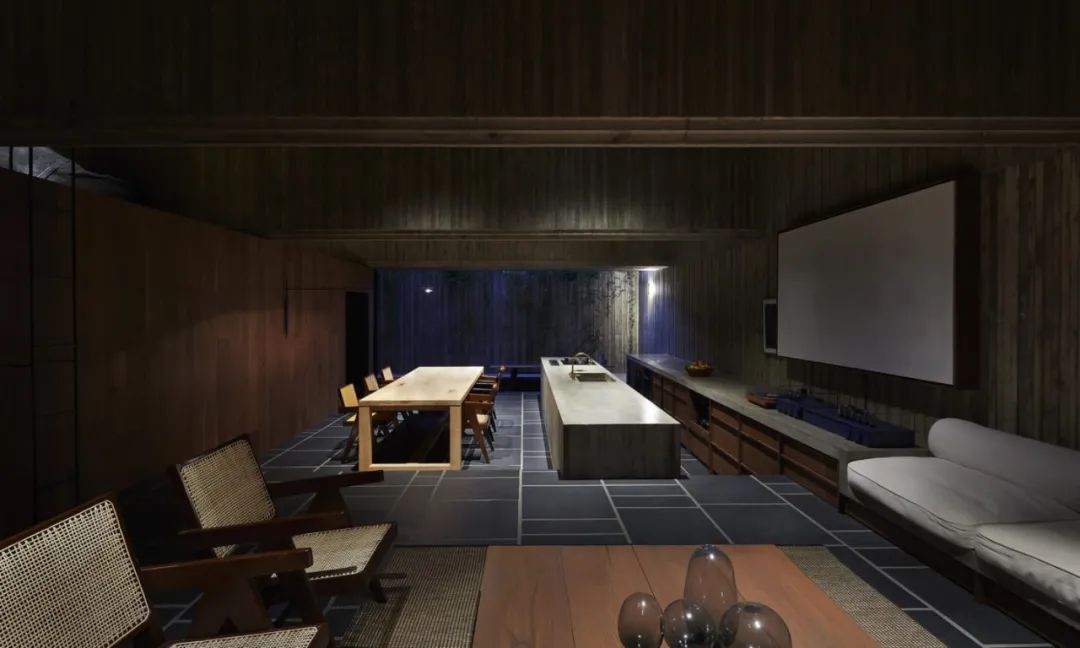 东京混凝土洞穴·极简主义私人住宅丨日本东京丨Suppose Design Office-46