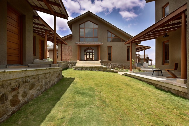 5 Element House  Studio PKA-1