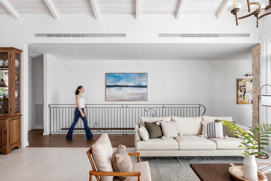 הבית של אירית ואלי ברחובות | PNIM.CO.IL-24