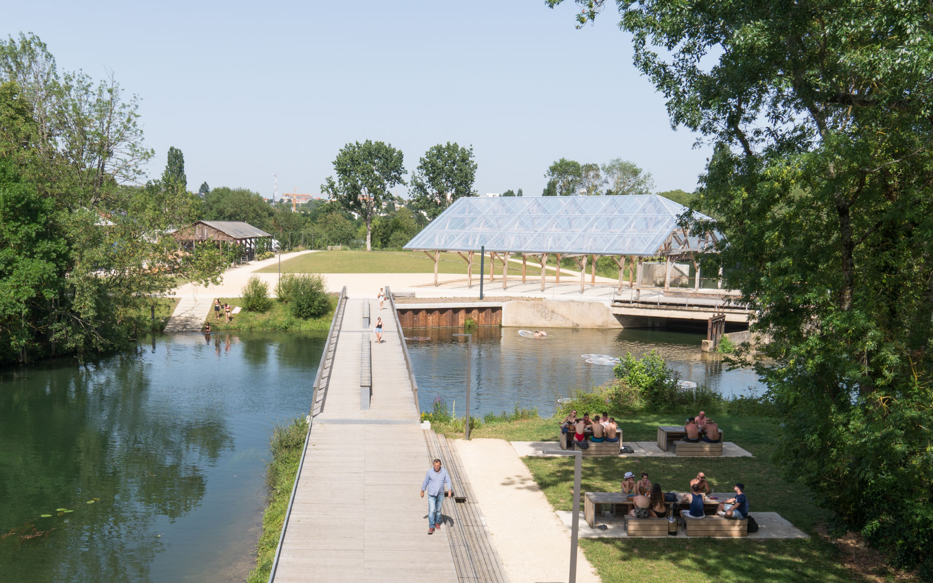 Ile de Tison Foobridge and Cultural Space | Dietmar Feichtinger Architectes-13