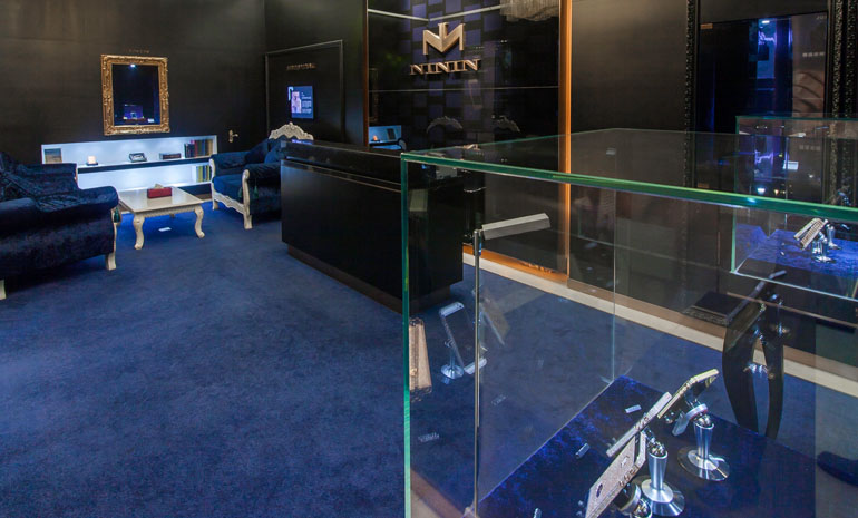 NININ Brand奢侈品手机-6