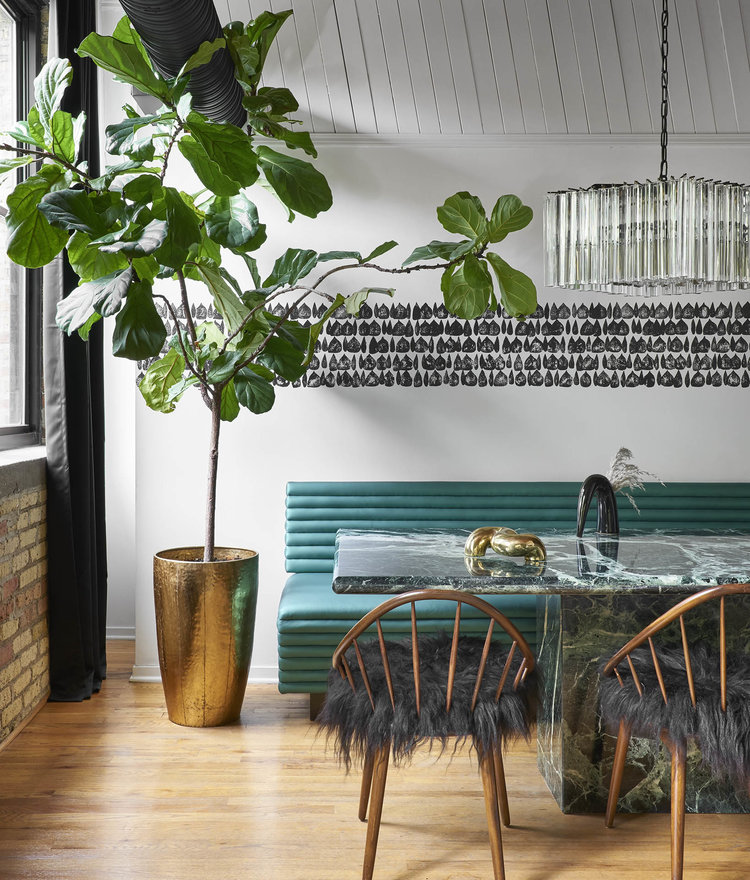 CASTLE BLACK Lauren Svenstrup-0