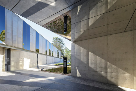 Australian Plant Bank by BVN Donovan Hill for preservation of seeds-40