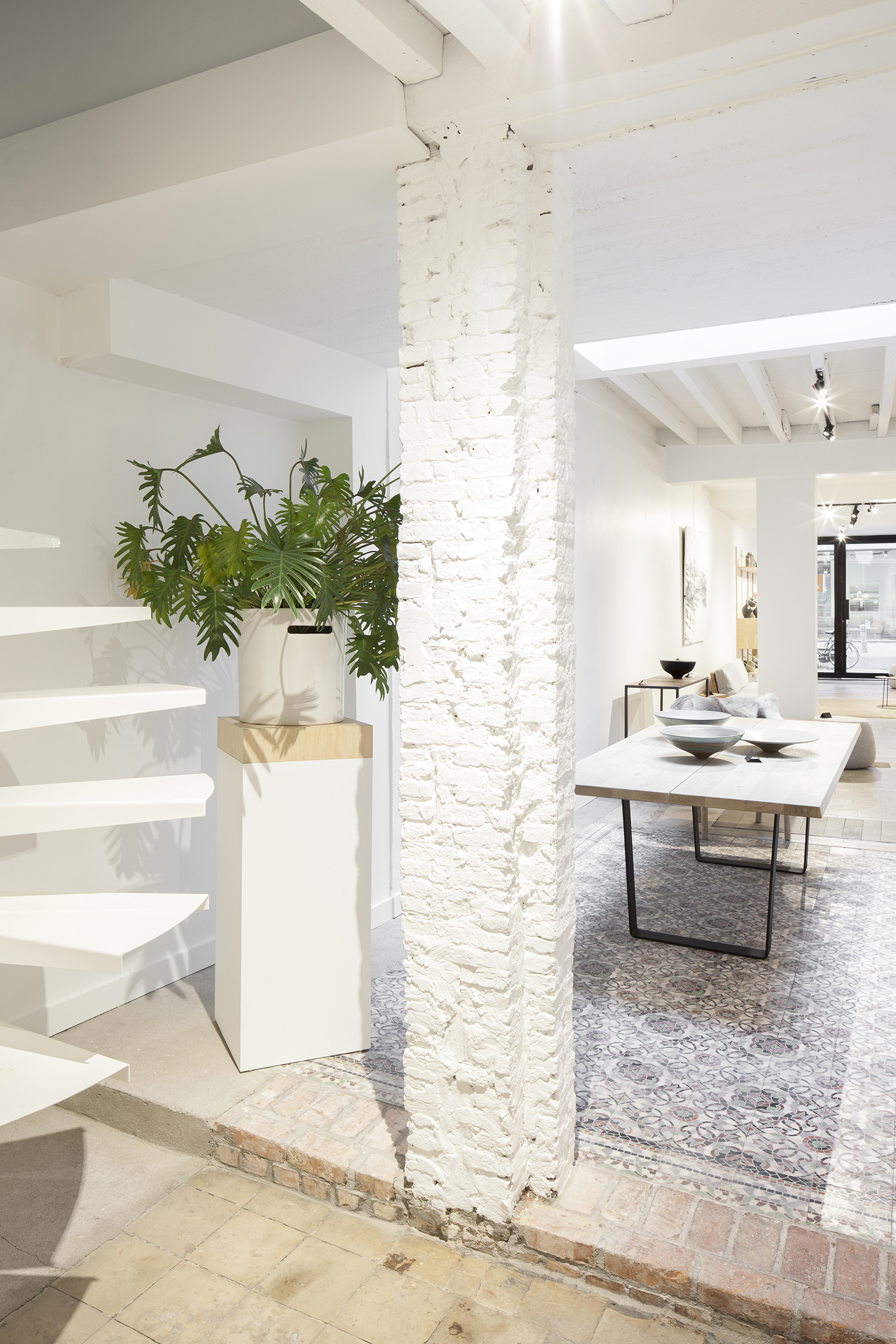 Antwerp Kloosterstraat房屋首层商业改造丨比利时安特卫普-8