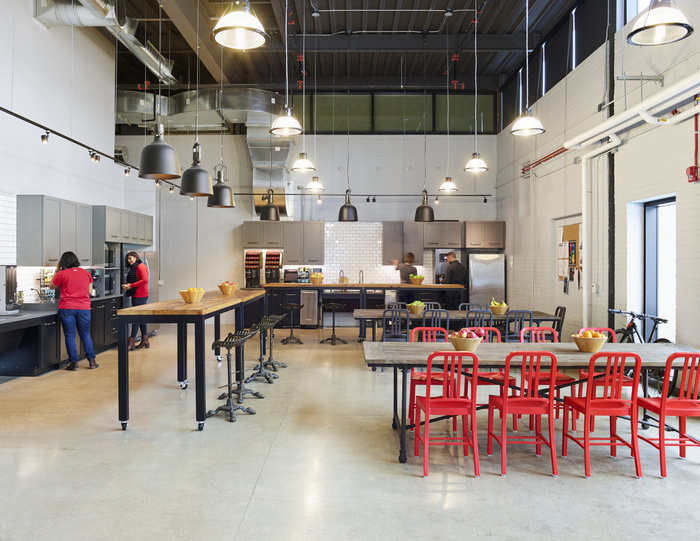 Stereo D Offices - Toronto | Office Snapshots-5