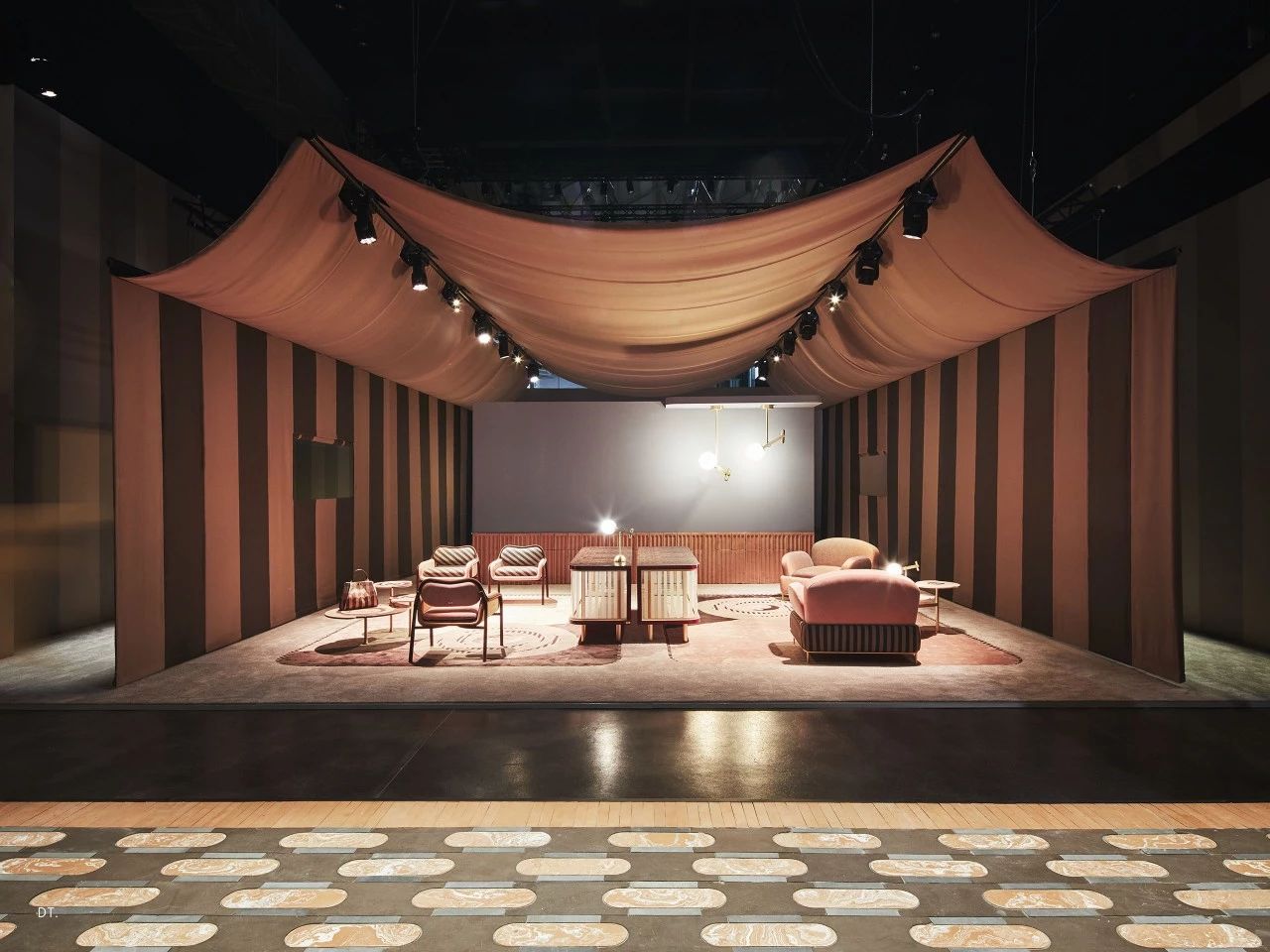 跨界奢华家具品牌易主,四大顶级品牌家居设计亮点一览-27