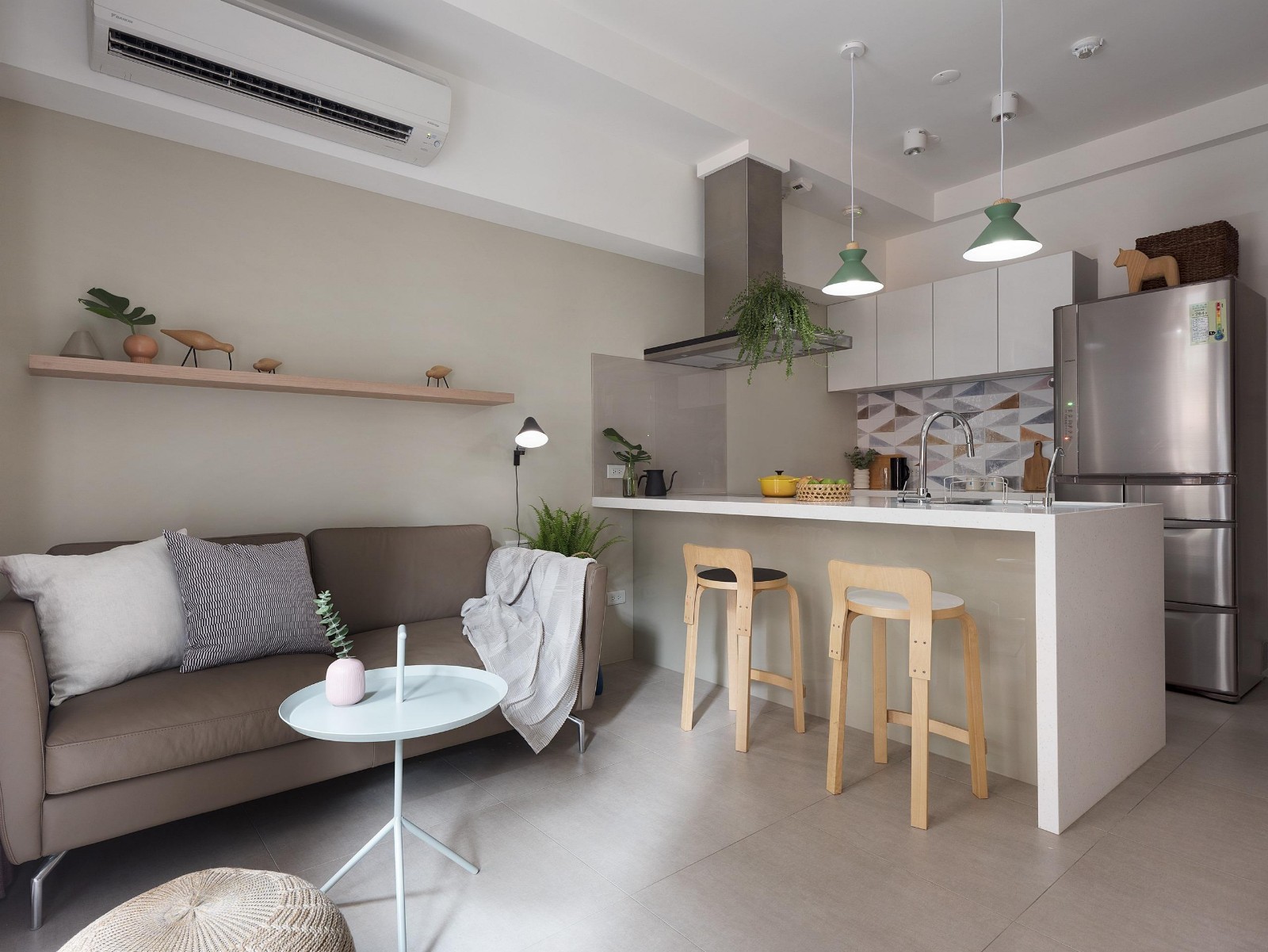 城市里的小宅风景 Urban Scenery  十一日晴空间设计-1