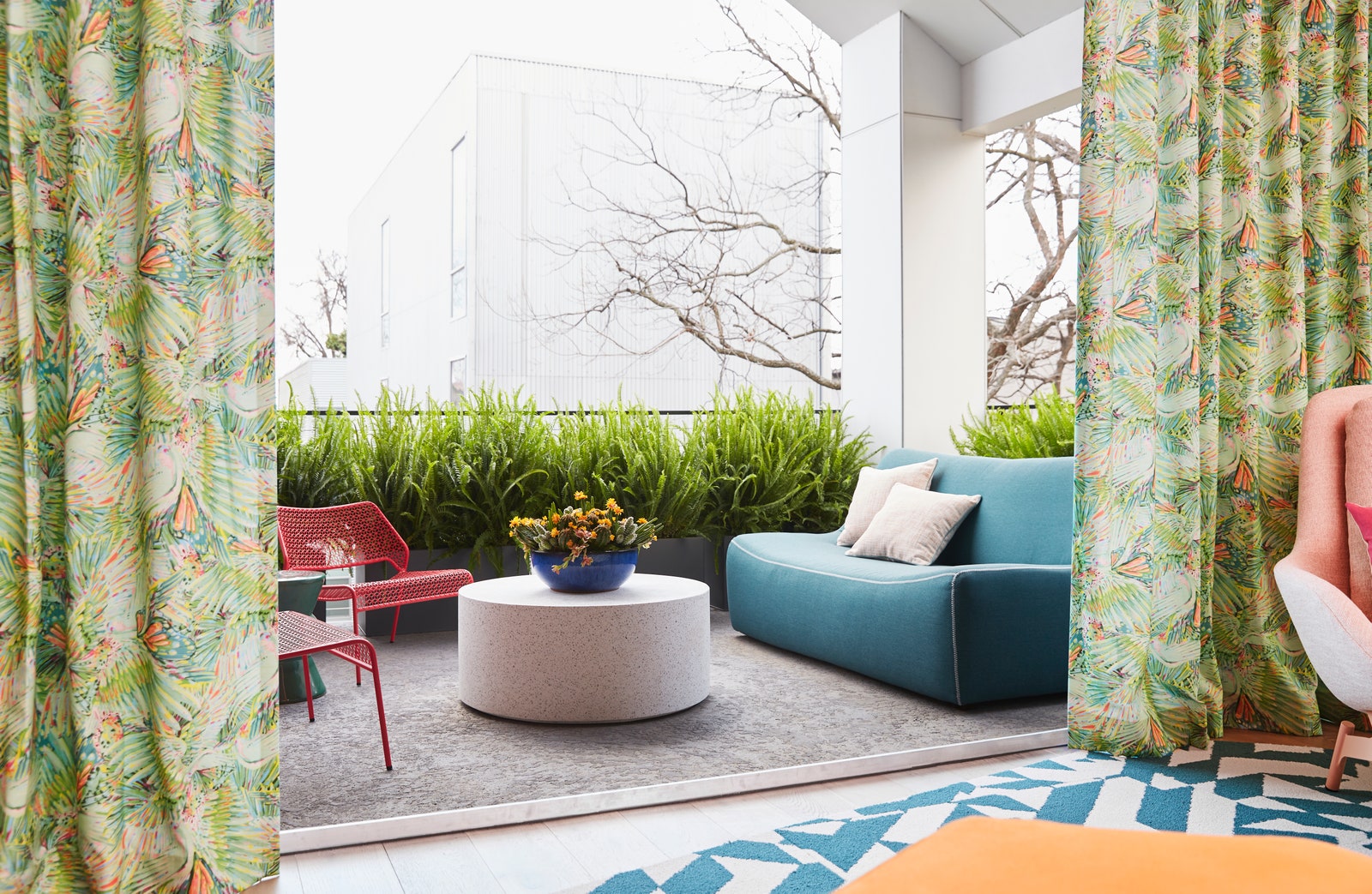 14 idées pour habiller élégamment son balcon cet été | AD Magazine-15