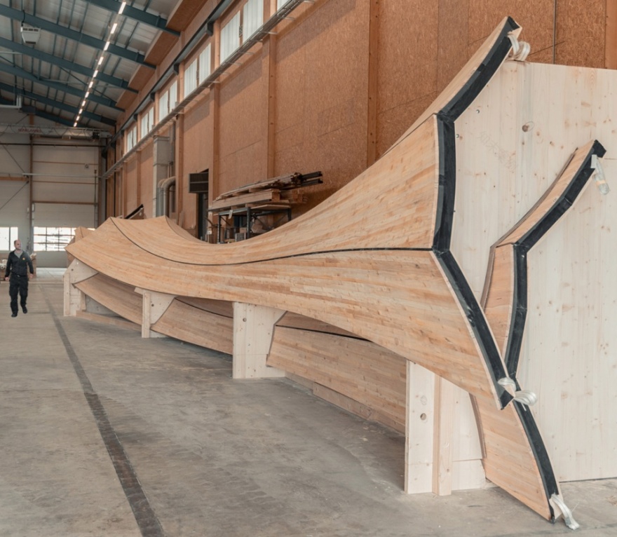 德国乌尔巴赫塔 | 自成型木材的现代建筑表现-67