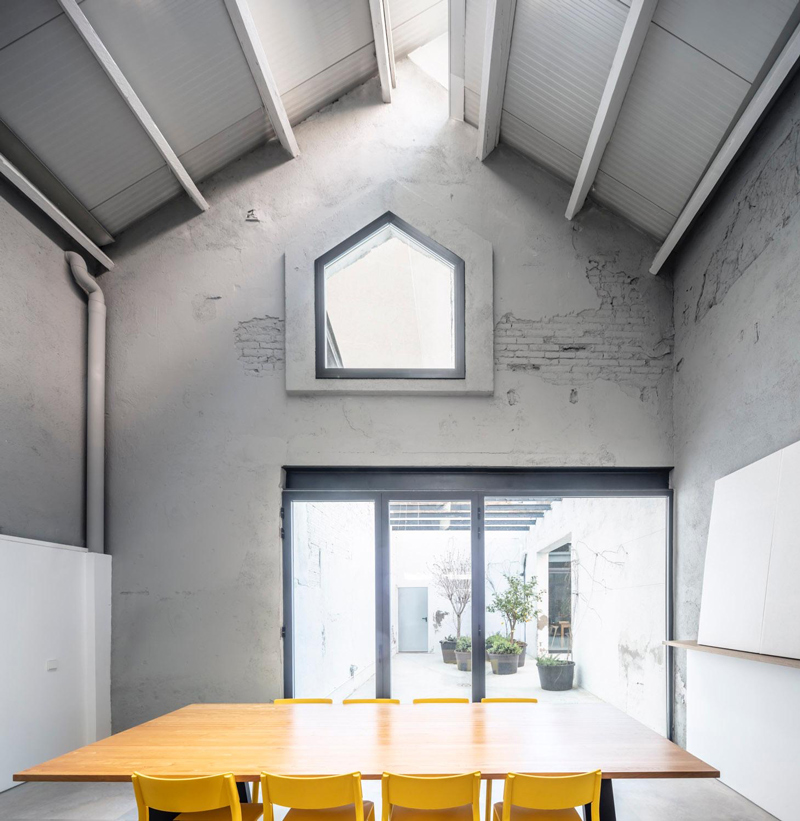 Isern & Associats旧工业厂房改造新办公室丨西班牙巴塞罗那丨Isern & Associats建筑工作室-8