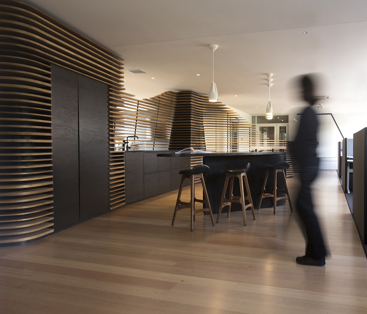 University of Tasmania Executive Workplace Renewal-1