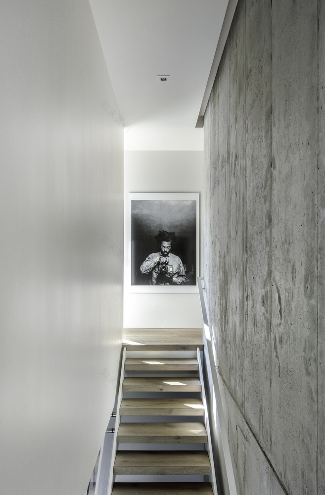 模糊之居,镜像山景的现代艺术空间-50