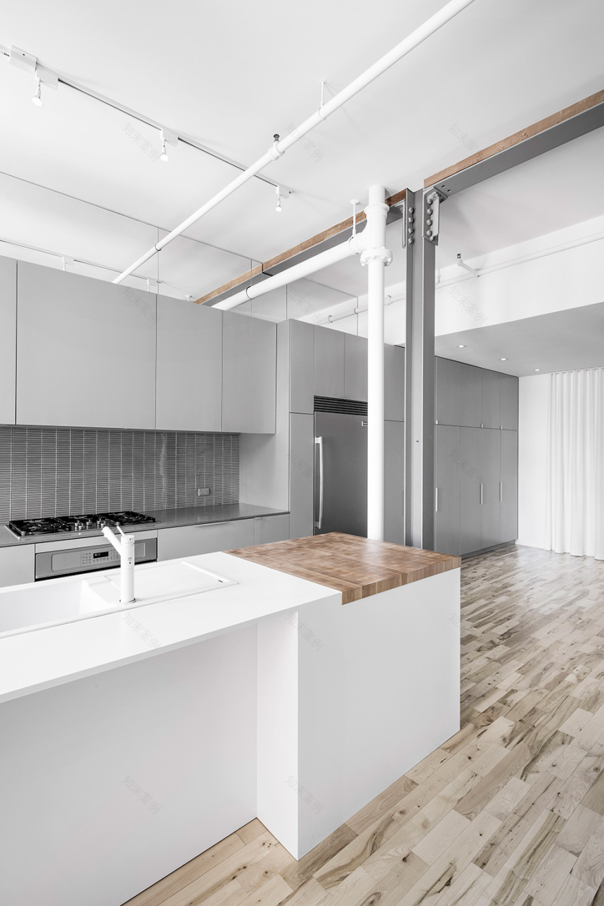 圣多米尼克广场(注:Espace常见有空间、广场等意思,这里结合St Dominique推测翻译为广场更合适,但因缺乏更多语境,可能与精准含义有偏差通常可根据实际场景进行准确判断,比如在法国当地某城市的特定地点,这就是更多背景信息辅助能精准判断意思否则空间亦有可能) 丨加拿大蒙特利尔丨Anne Sophie Goneau Design-45