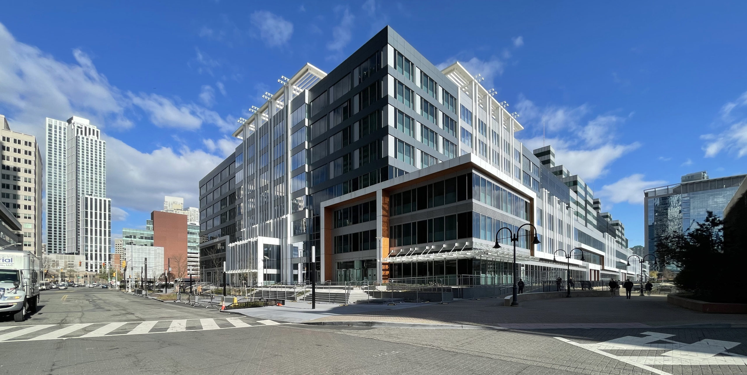 Harborside 1-3 Completes Renovation in Jersey City, New Jersey - New York YIMBY-0