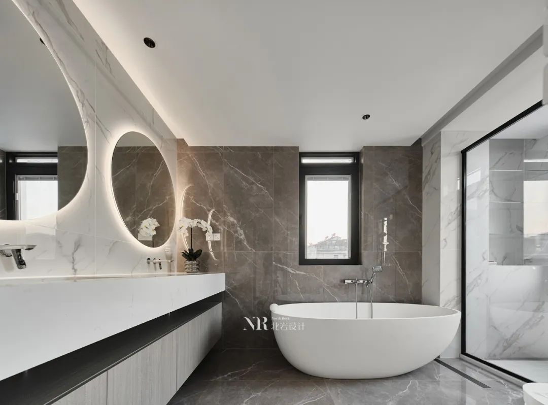 光影里的家 · 通透大宅的舒适设计丨中国南京丨北岩设计-72