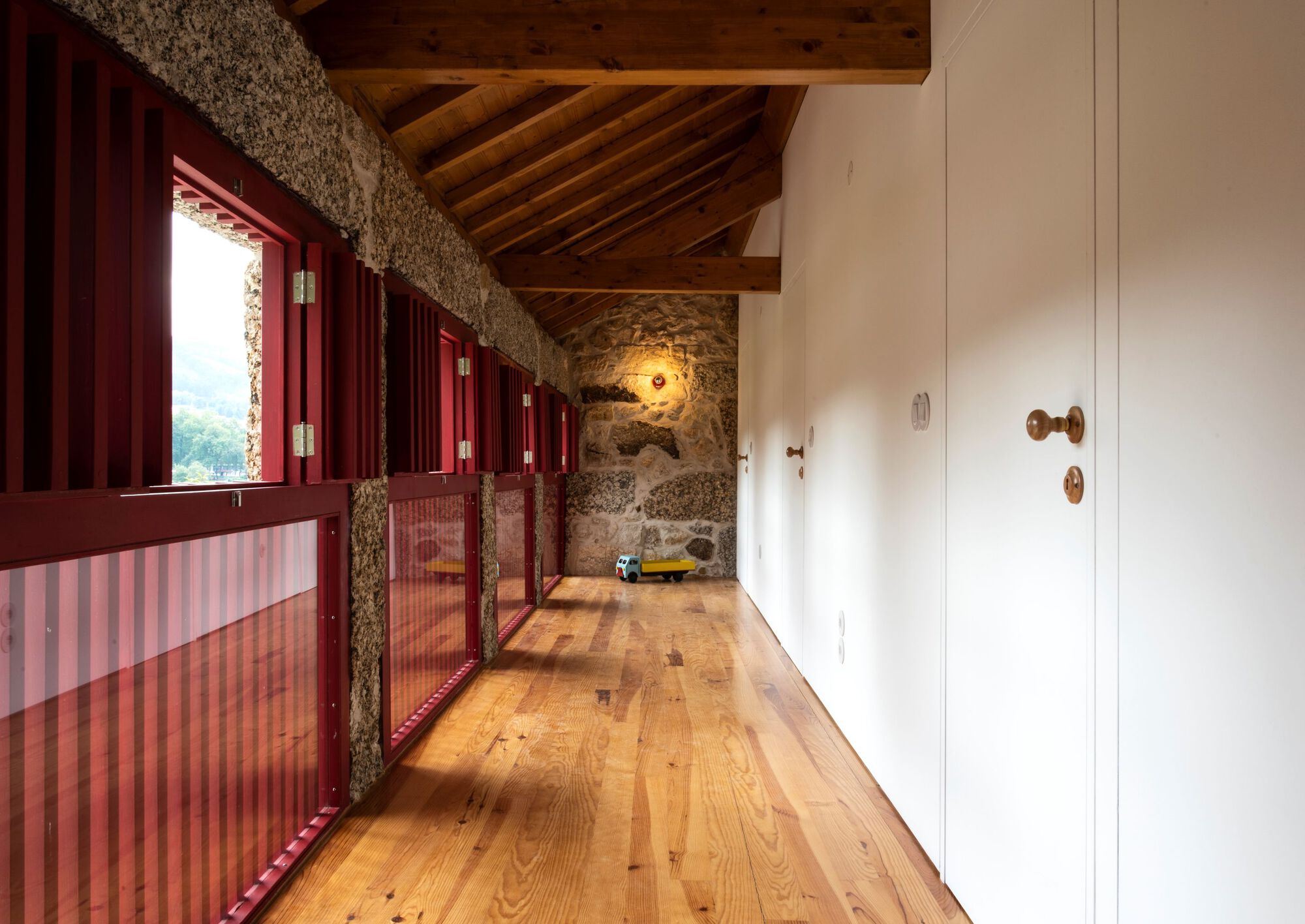 粮仓改造丨葡萄牙丨Maria José Pinto Leite-24